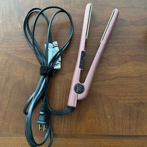 Chi Sparkly Pink Hair Straightener